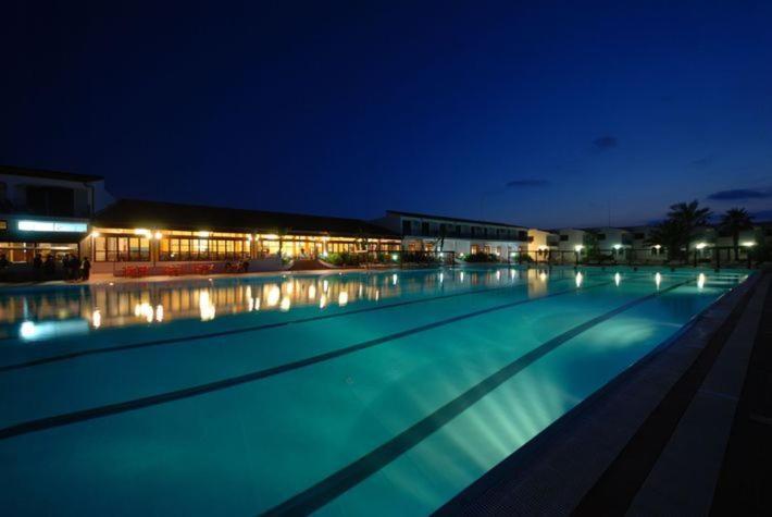 Hotel Club Santa Sabina Torre Santa Sabina Eksteriør bilde